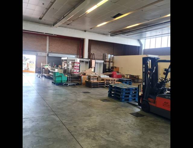 6,220M² WAREHOUSE TO LET IN DIEP RIVER